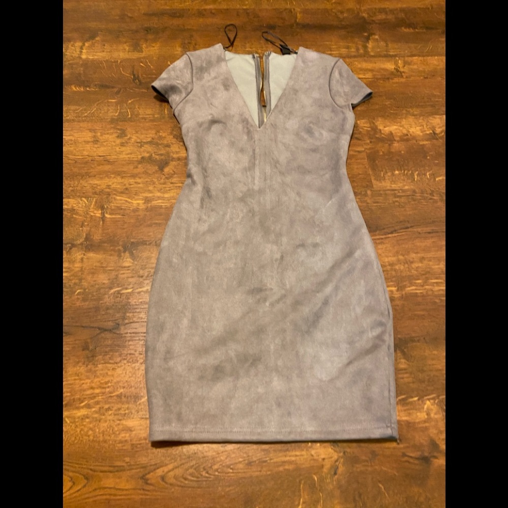 Windsor dress size small